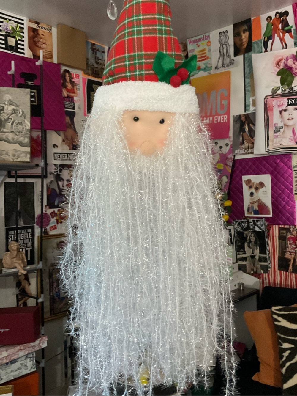 Festive White-Bearded Santa Hanging Décor with Red Plaid Hat